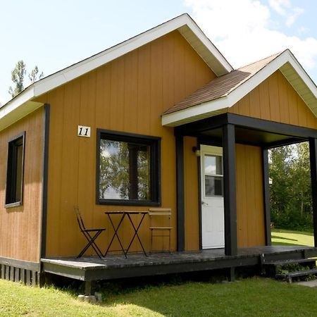 Chalets Du Lac Matapedia Val-Brillant Bagian luar foto